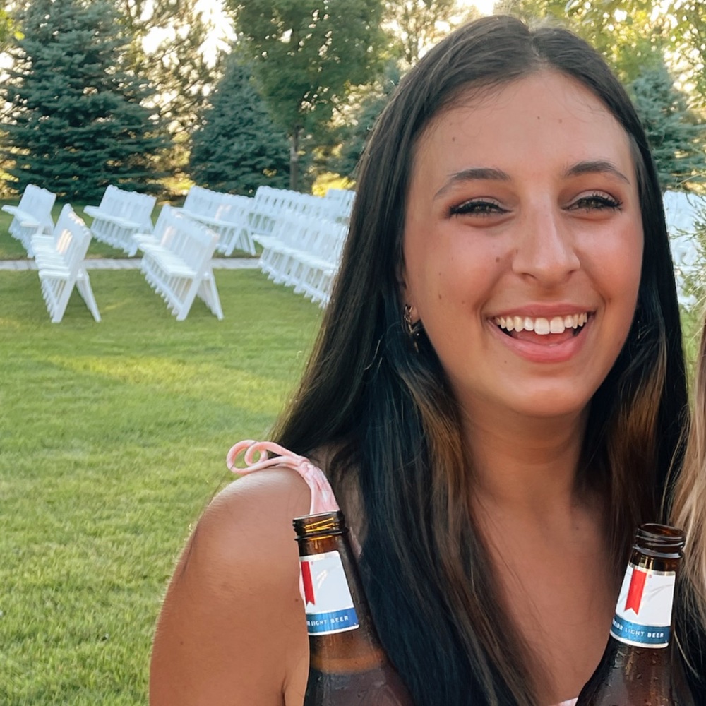 Meet your Posher, Lexie